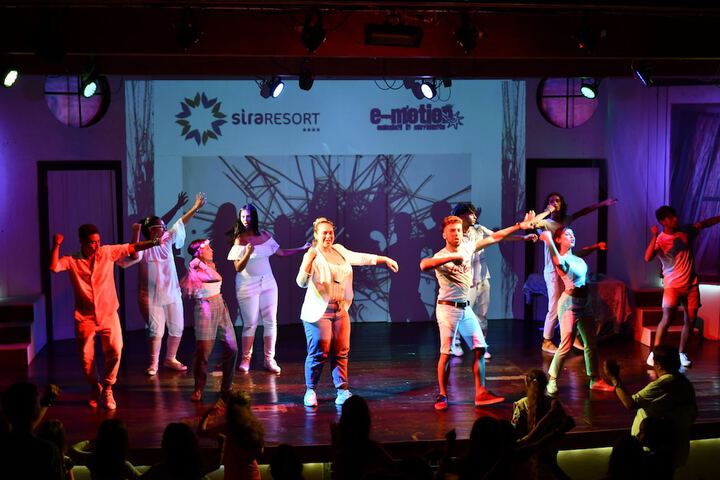 Theater show