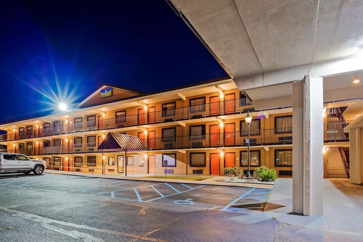 Hotel 24 of 24