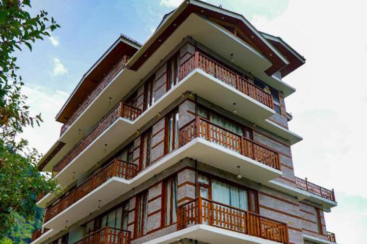 The Genial Mount Manali