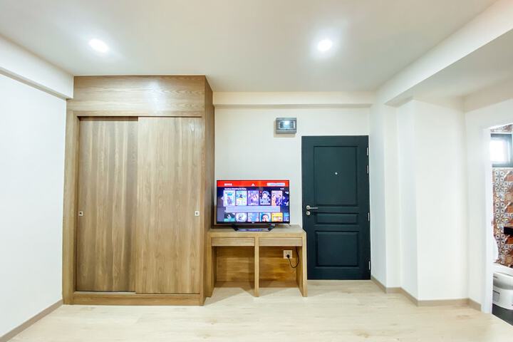 Room 8 of 36