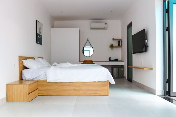 Room 2 of 41