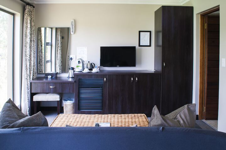 Room 12 of 39