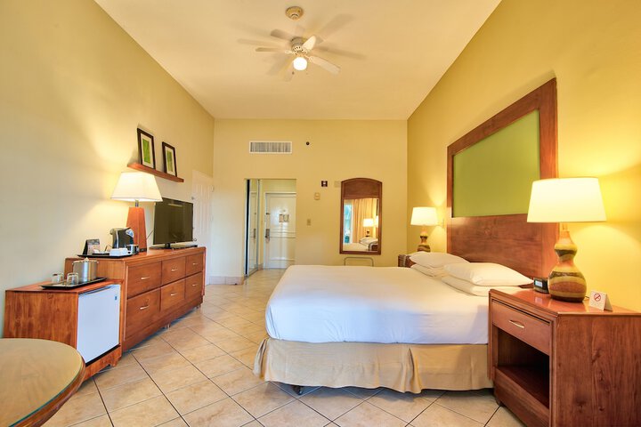 Room 15 of 67
