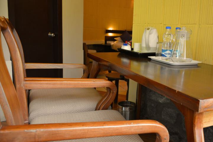 Room 5 of 49