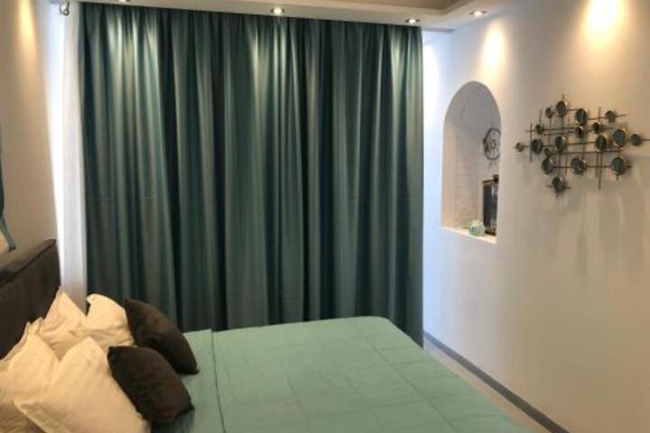 Room 11