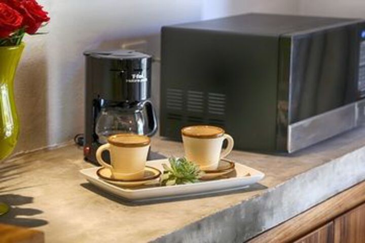 Breakfast/Coffee Service 6 of 22