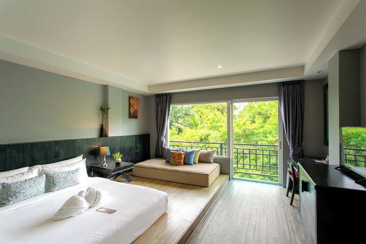 Room 37 of 150
