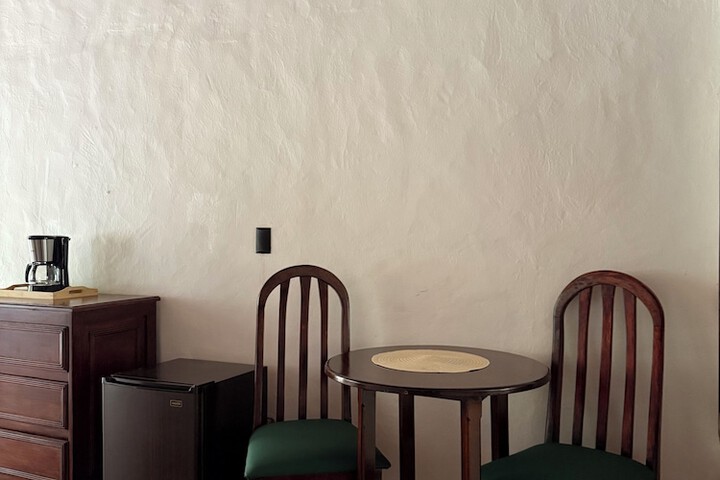 Room 81 of 159