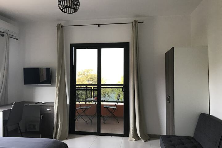 Room 12 of 44