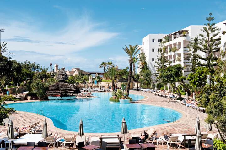 Pools & Facilities