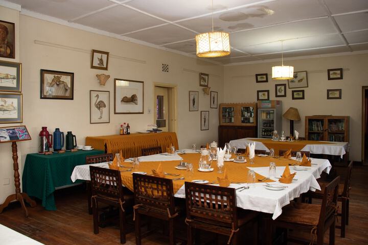Dining 49 of 115