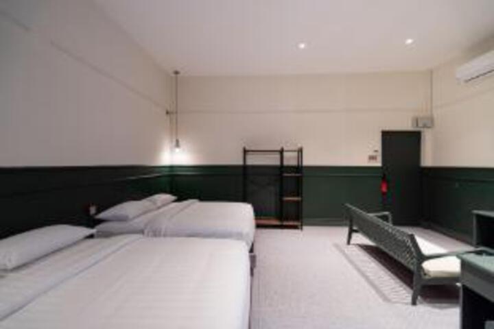 Room 19 of 23