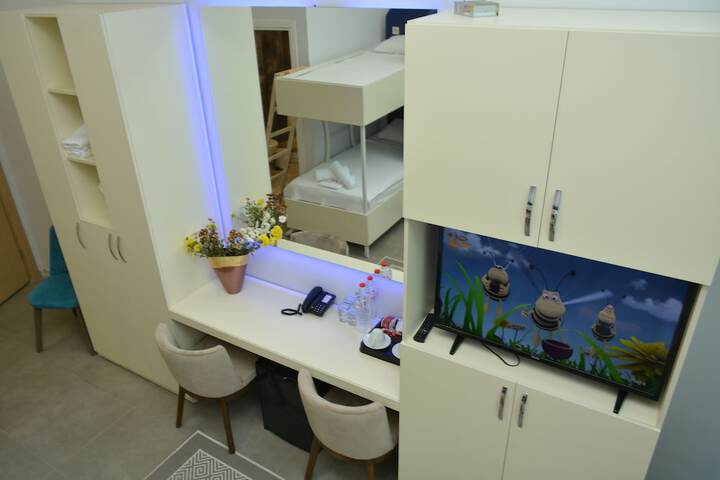 Room 49 of 115