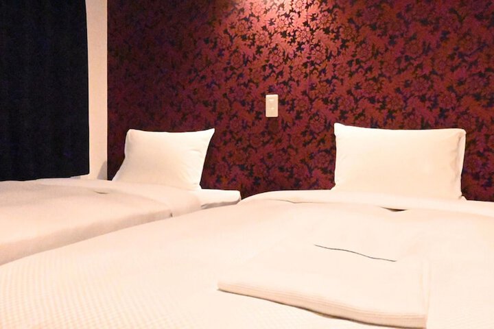 Room 17 of 55