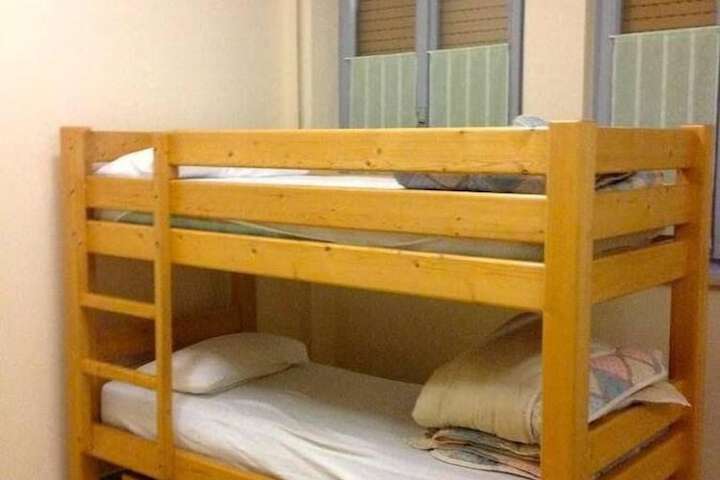 Room 7 of 47