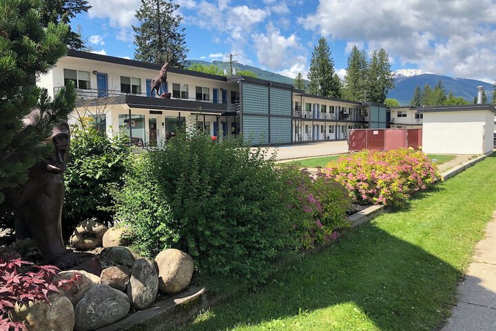 Revelstoke Lodge