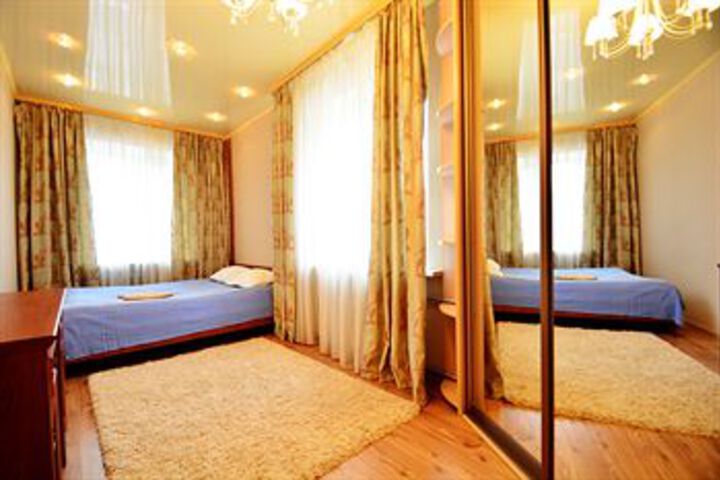 Room 48 of 203