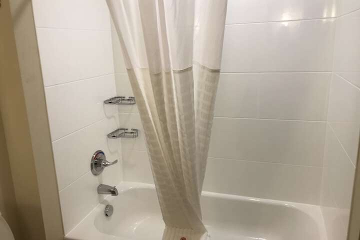 1 King Bed Suite (12 of 17)