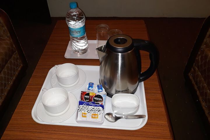 Breakfast/Coffee Service 29 of 54