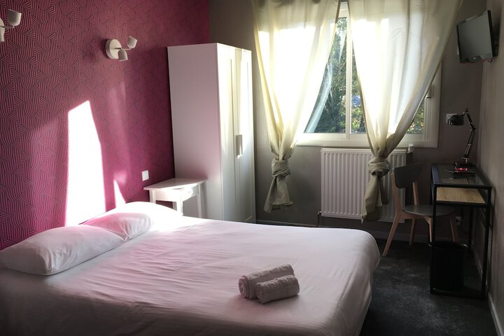 Room 9 of 23