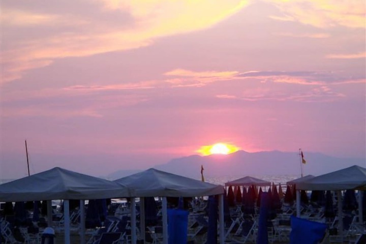 Beach 79 of 91