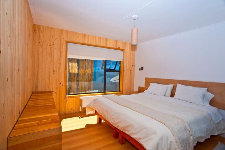 Room 3 of 13