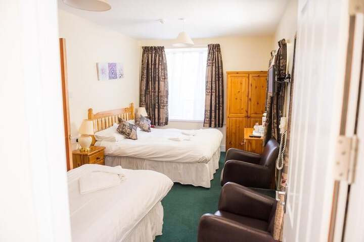 Room 20 of 33
