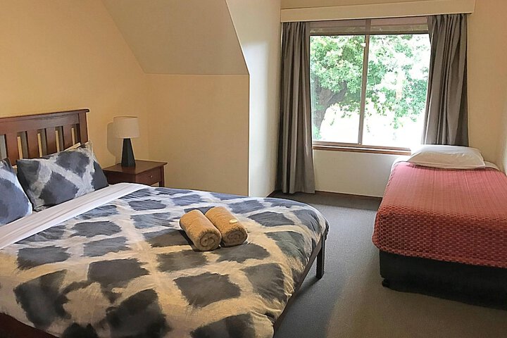 Room 28 of 83