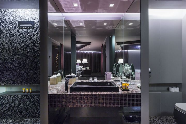 Bath Interior