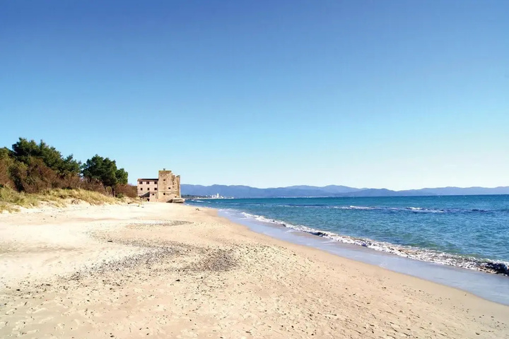 Beach 6 of 16