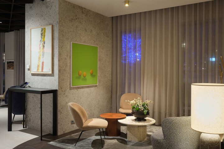 Hotel Interior 15 of 132
