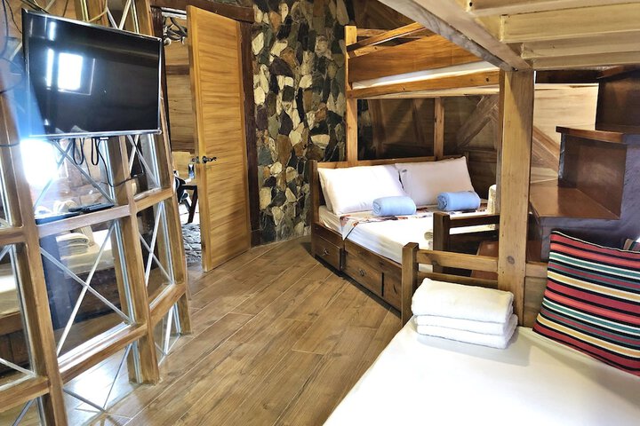 Room 28 of 62