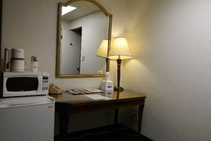 Room 38 of 57