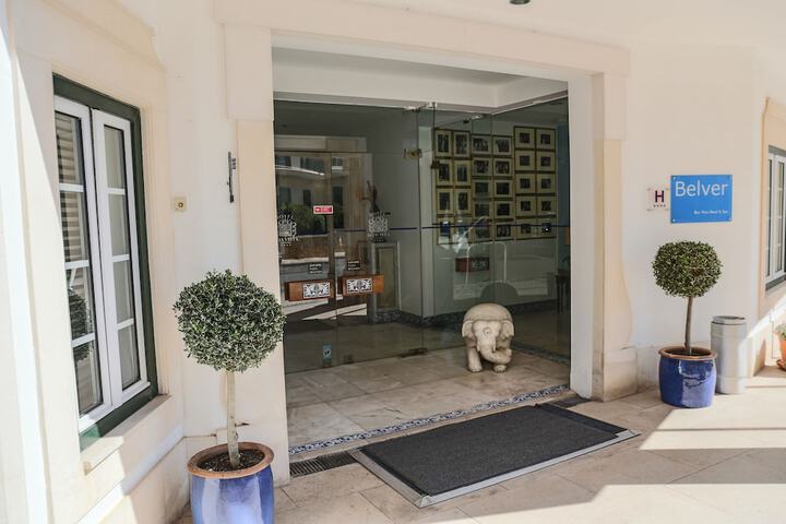 Hotel 58 of 65