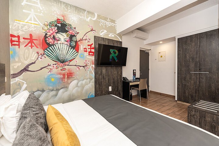 Room 67 of 216