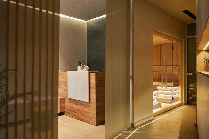 Spa 203 of 340