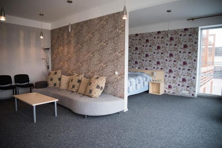 Room 10 of 56