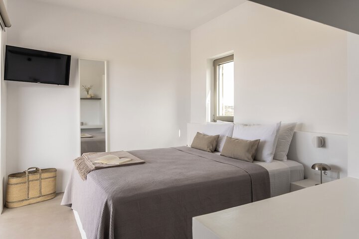 Room 21 of 114