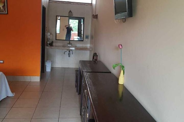 Room 8 of 17