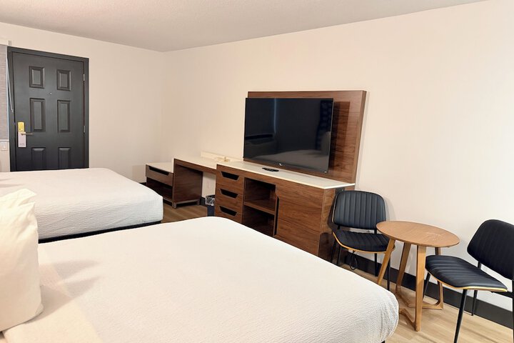 Room 16 of 56