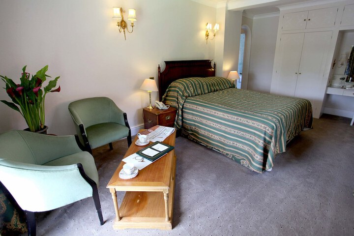 Room 8 of 51