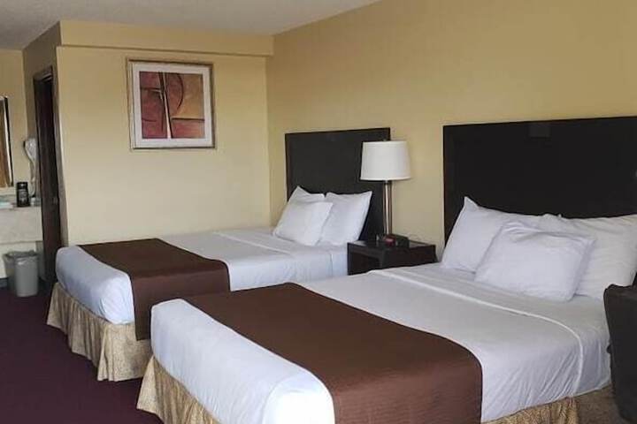 Standard Double Room (2 of 9)