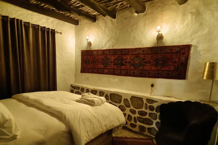 Room 3 of 19