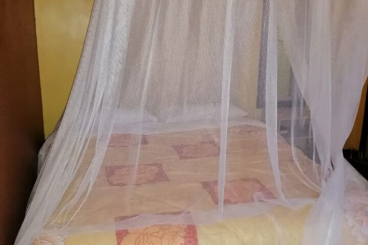 Room 3 of 20