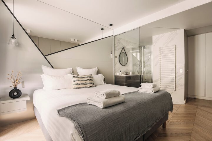 Room 12 of 78