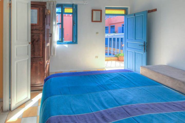 Room 36 of 266
