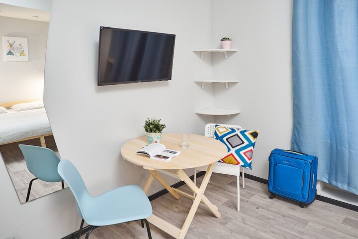 Room 13 of 40