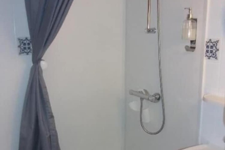 Room 34 of 50