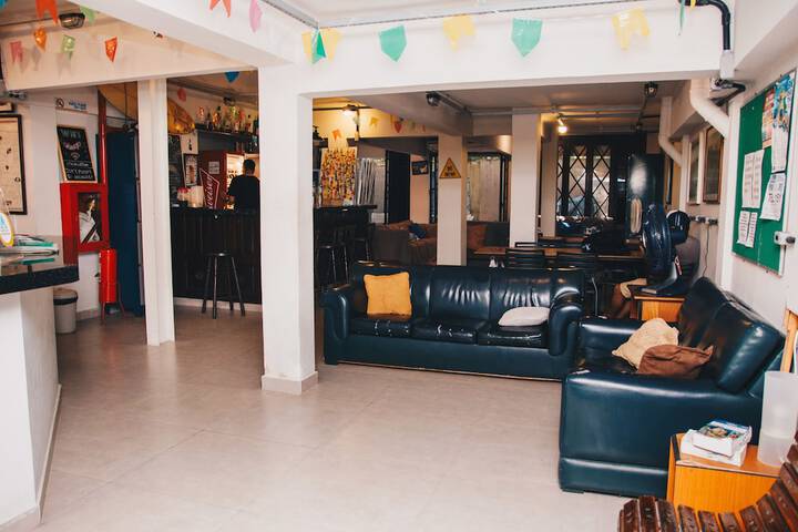 Entrance & Lobby