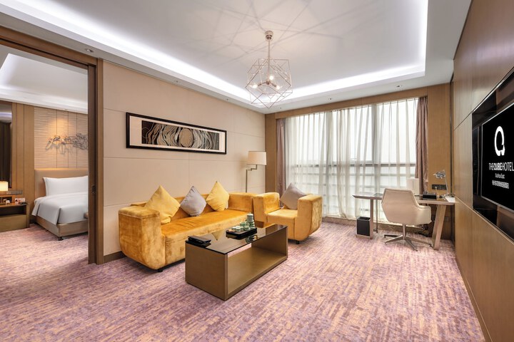 Room 15 of 58